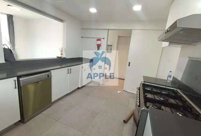 165536050 - Property Image 2