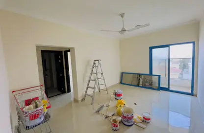 شقة - غرفة نوم - 2 حمامات للايجار في 2 المويهات - المويهات - عجمان