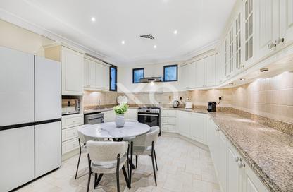 Villa - 5 Bedrooms - 6 Bathrooms for rent in Garden Homes Frond L - Garden Homes - Palm Jumeirah - Dubai Villa - 5 Bedrooms - 6 Bathrooms for rent in Garden Homes Frond L - Garden Homes - Palm Jumeirah - Dubai