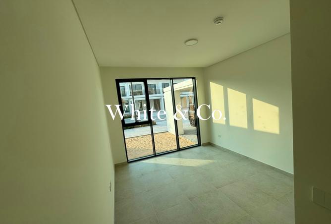 136071940 - Property Image 3