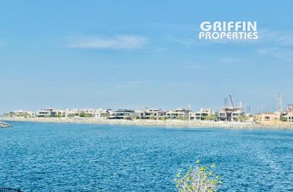 Villa - 3 - 6 for sale in Sur La Mer 2 - Sur La Mer - Jumeirah 1 - Jumeirah - Dubai Villa - 3 - 6 for sale in Sur La Mer 2 - Sur La Mer - Jumeirah 1 - Jumeirah - Dubai