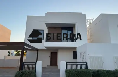 Villa - 4 Bedrooms - 5 Bathrooms for sale in Noya - Yas Island - Abu Dhabi