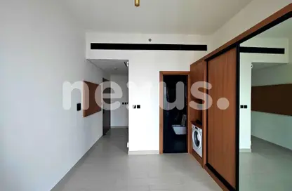 شقة - 1 حمام للايجار في بنغاطي هاوس - الضاحية 10 - قرية جميرا الدائرية - دبي