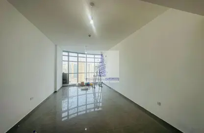 Apartment - 3 Bedrooms - 3 Bathrooms for rent in Marina Wharf 1 - Marina Wharf - Dubai Marina - Dubai