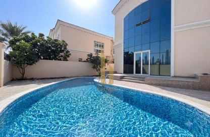 Villa - 5 Bedrooms - 5 Bathrooms for rent in Jumeirah 1 Villas - Jumeirah 1 - Jumeirah - Dubai