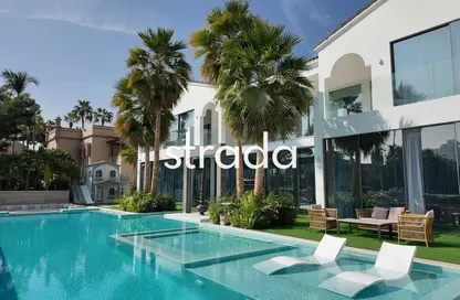 Villa - 6 Bedrooms - 6 Bathrooms for rent in Signature Villas Frond D - Signature Villas - Palm Jumeirah - Dubai
