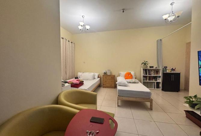 63654437 - Property Image 2