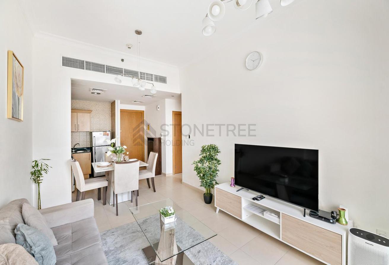 12 CHEQUES | Canal View | Prime Location photo 3