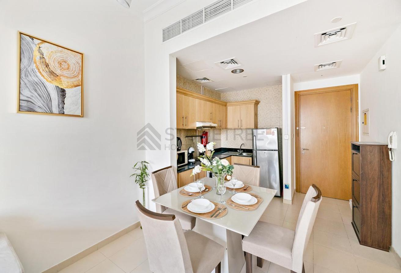 12 CHEQUES | Canal View | Prime Location photo 6