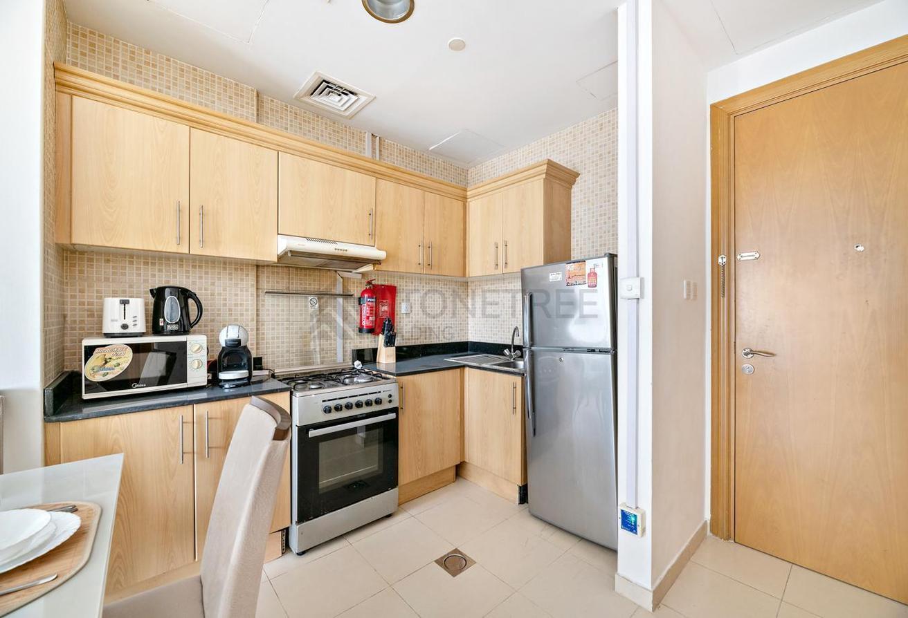 12 CHEQUES | Canal View | Prime Location photo 11