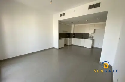 Apartment - 2 Bedrooms - 2 Bathrooms for rent in Hayat Boulevard 1 - Hayat Boulevard - Town Square - Dubai Apartment - 2 Bedrooms - 2 Bathrooms for rent in Hayat Boulevard 1 - Hayat Boulevard - Town Square - Dubai