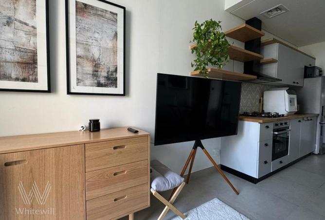 71118111 - Property Image 3