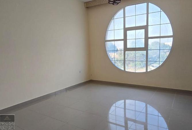 61661982 - Property Image 3