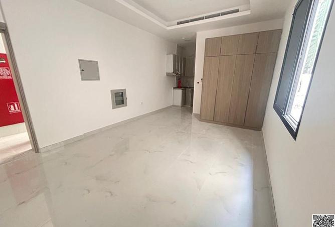 84063660 - Property Image 3