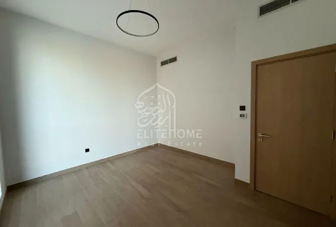 105552637 - Property Image 3