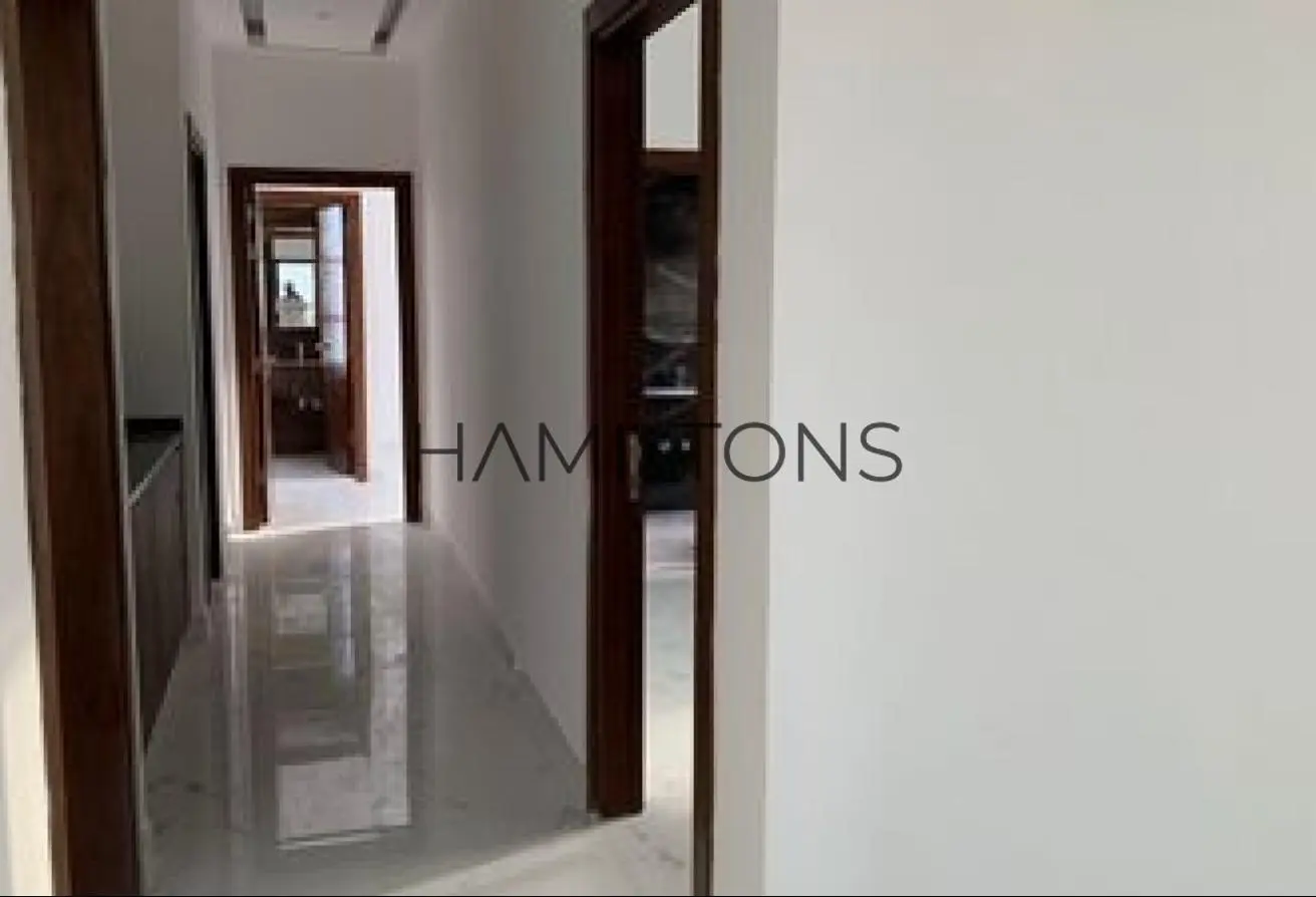 152813647 - Property Main Image
