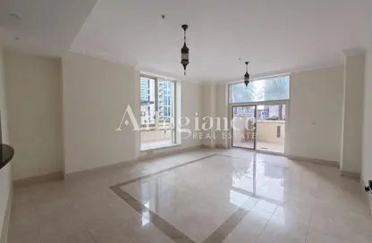 Apartment - 2 Bedrooms - 2 Bathrooms for sale in Al Yass Tower - Emaar 6 Towers - Dubai Marina - Dubai