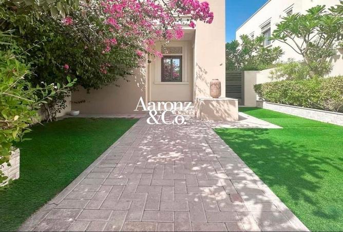 103678502 - Property Main Image