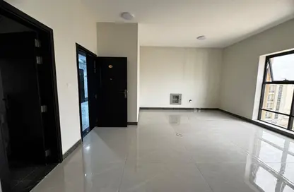 Apartment - 2 Bedrooms - 2 Bathrooms for rent in Al Jurf Industrial 3 - Al Jurf Industrial - Ajman