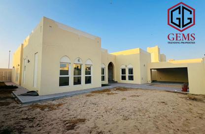 Villa - 3 Bedrooms - 4 Bathrooms for rent in Al Mizhar 4 - Al Mizhar - Dubai