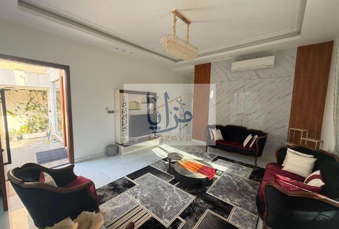127470041 - Property Image 2