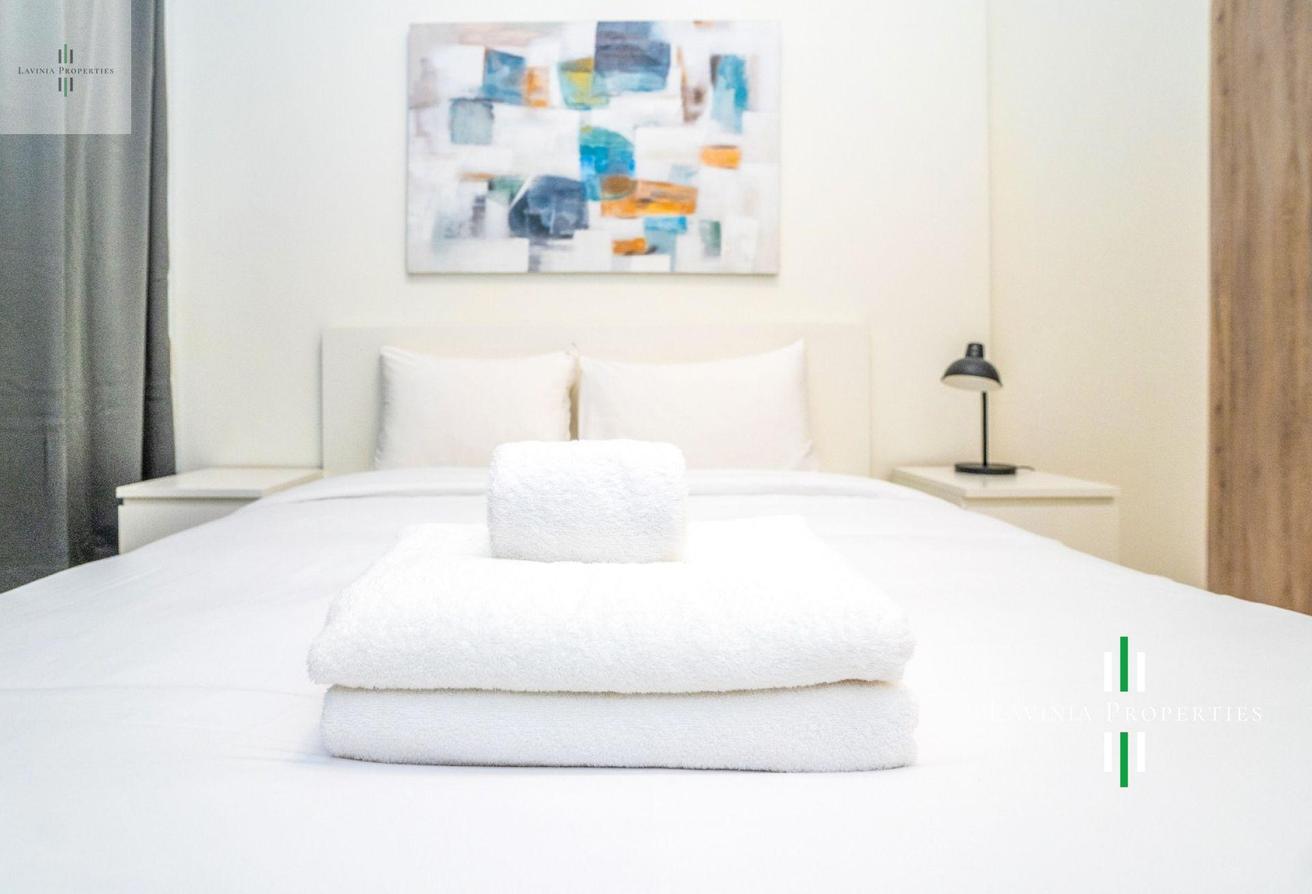 SPACIOUS | CANAL & SKYLINE VIEW | PRIME LOCATION photo 7