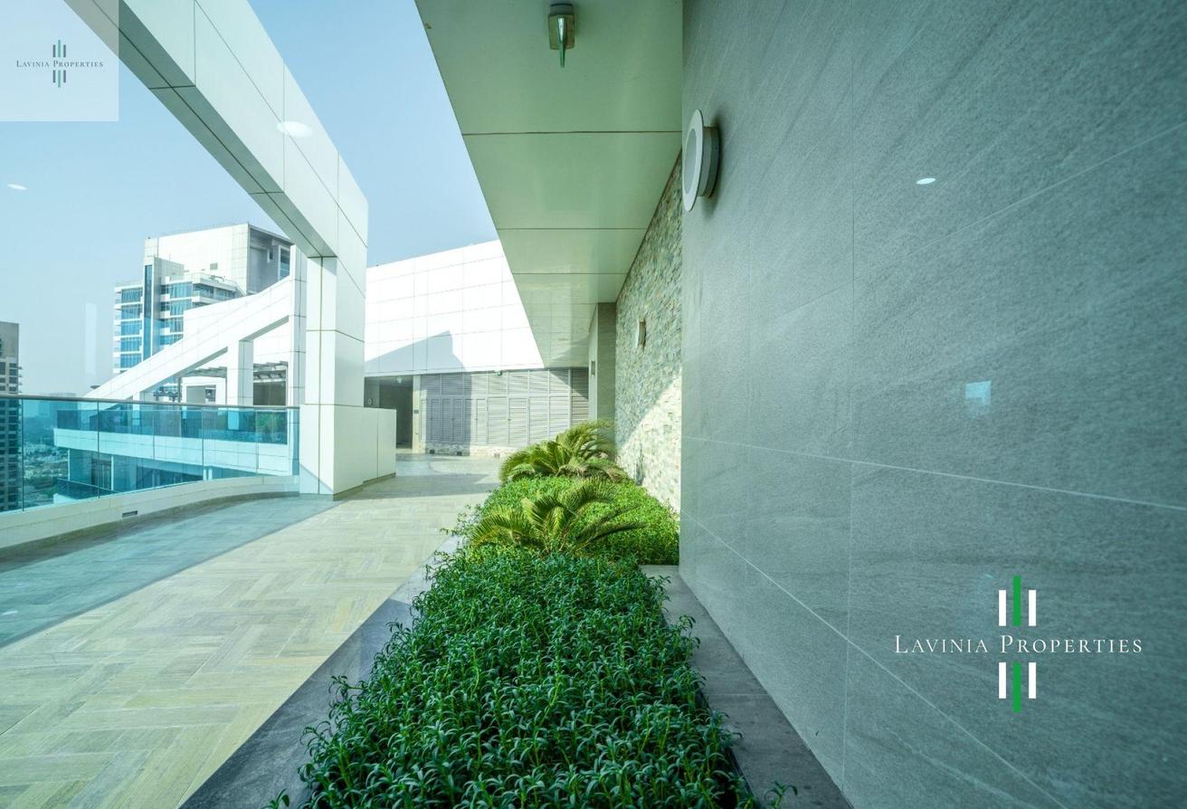 SPACIOUS | CANAL & SKYLINE VIEW | PRIME LOCATION photo 28