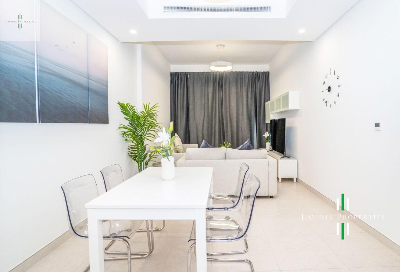 SPACIOUS | CANAL & SKYLINE VIEW | PRIME LOCATION photo 14