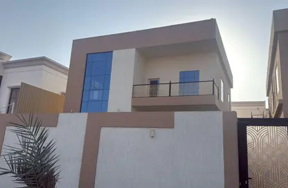 فيلا - 5 غرف نوم - 5 حمامات للبيع في ضاحية السلامة - أم القيوين