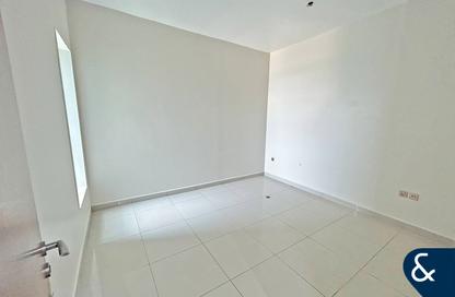 Apartment - 3 Bedrooms - 2 Bathrooms for sale in Marina Pinnacle - Dubai Marina - Dubai