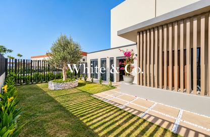 Townhouse - 4 - 5 for sale in Jebel Ali Village Townhouses - Jebel Ali Village - Jebel Ali - Dubai