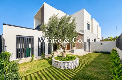 Townhouse - 4 - 5 for sale in Jebel Ali Village Townhouses - Jebel Ali Village - Jebel Ali - Dubai