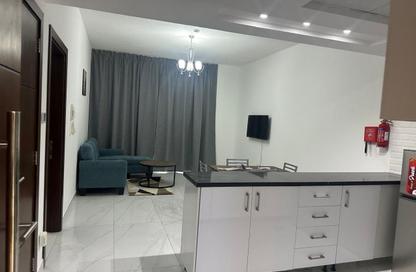 Apartment - 1 Bedroom - 2 Bathrooms for sale in BNH Tower 3 - International City Phase 2 - Al Warsan 4 - Al Warsan - Dubai