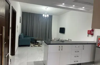 شقة - غرفة نوم - 2 حمامات للبيع في برج بي ان اتش ٣ - المدينة العالمية المرحلة 2 - 4 الورسان - الورسان - دبي