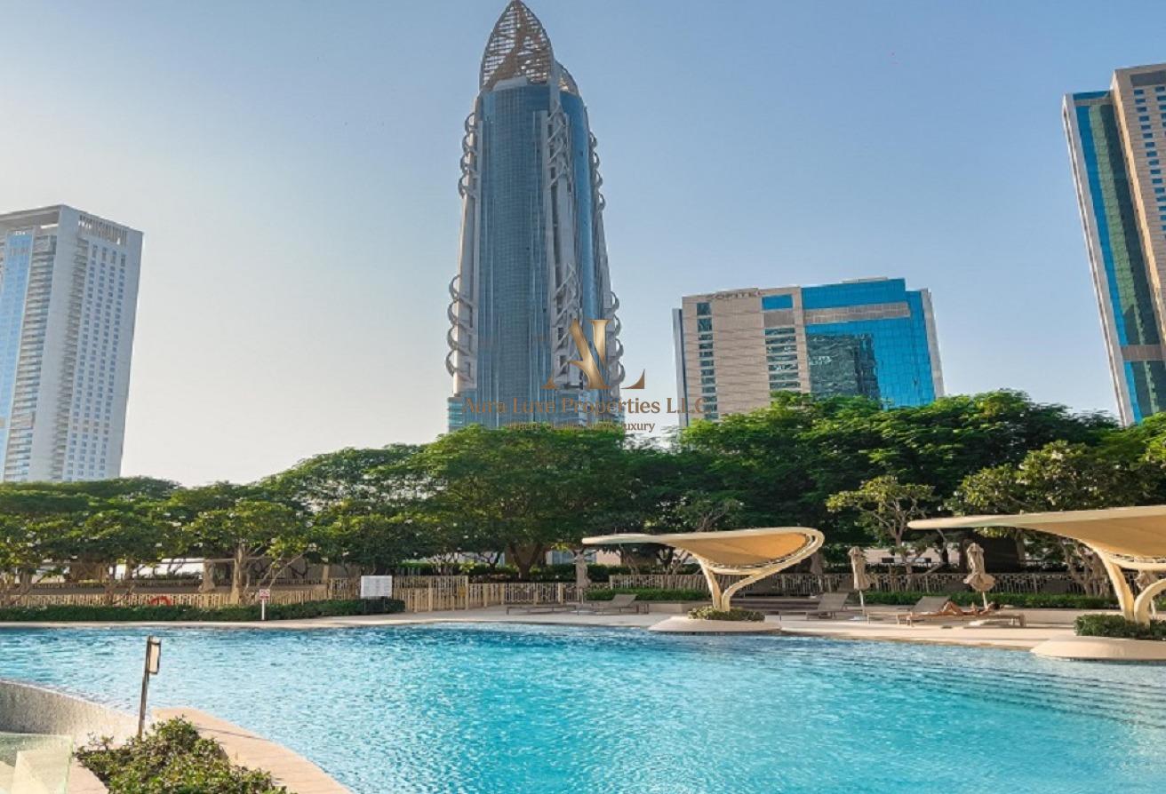 Burj Khalifa view : Ready to Move | Spacious photo 12