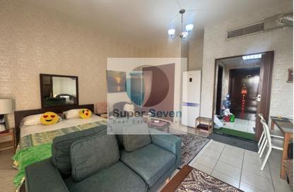 Apartment - Studio - 1 for rent in Building S10 - Spain Cluster - International City - Dubai