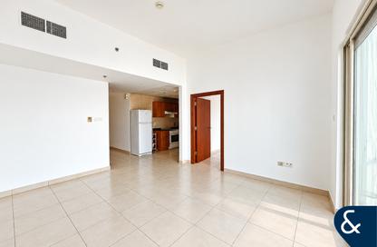Apartment - 1 - 1 for rent in The Waves Tower B - The Waves - Dubai Marina - Dubai Apartment - 1 - 1 for rent in The Waves Tower B - The Waves - Dubai Marina - Dubai