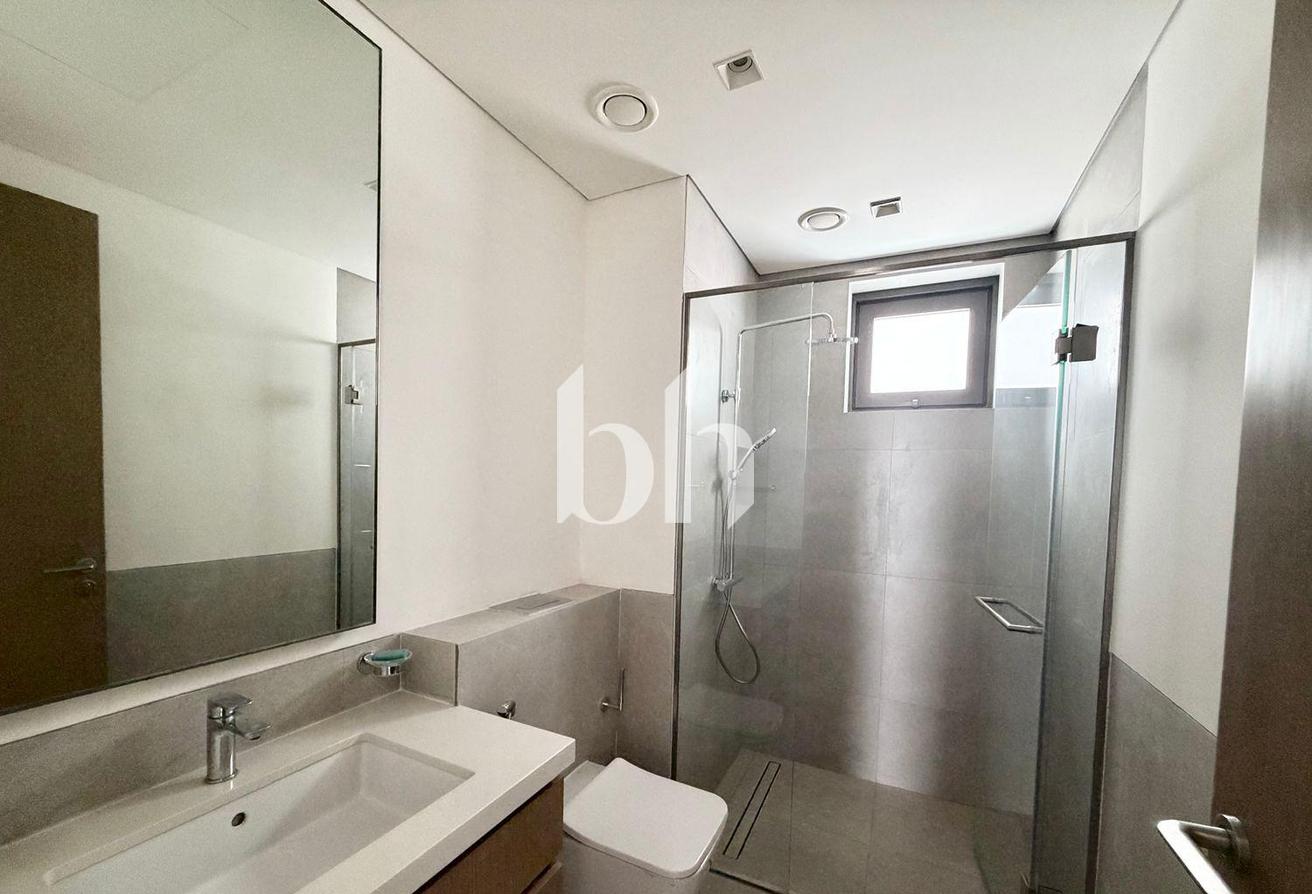 Independent Villa | Best Price | Landscaped photo 19