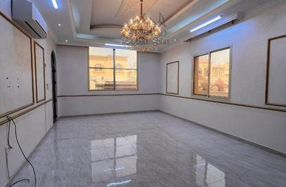 Villa - 5 - 7 for sale in Al Mowaihat 1 - Al Mowaihat - Ajman