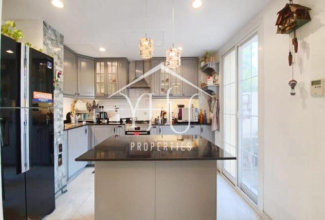 63245470 - Property Image 3