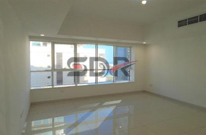 Apartment - 2 Bedrooms - 2 Bathrooms for rent in Al Neem Tower - Khalifa Street - Abu Dhabi Apartment - 2 Bedrooms - 2 Bathrooms for rent in Al Neem Tower - Khalifa Street - Abu Dhabi