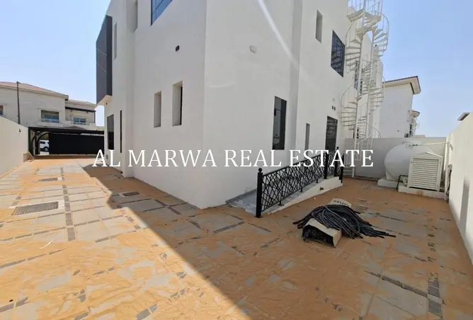 156485183 - Property Image 3