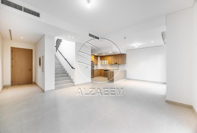 127912154 - Property Image 3