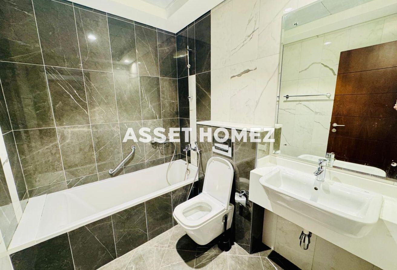 Higher Floor | Canal View | Fully Bright | Vacant photo 9