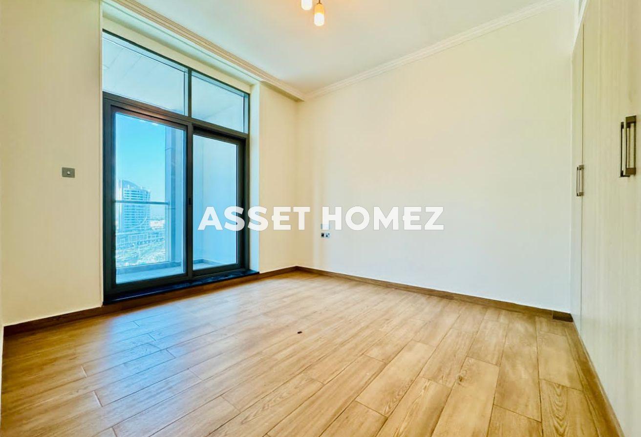 Higher Floor | Canal View | Fully Bright | Vacant photo 7