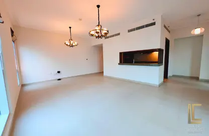 Apartment - 2 Bedrooms - 3 Bathrooms for rent in Beauport Tower - Marina Promenade - Dubai Marina - Dubai