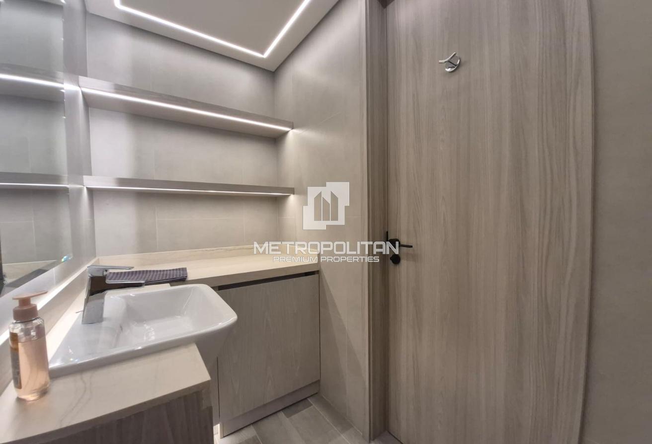 Furnished | Brand New| Spacious | Vacant| Call Now photo 7