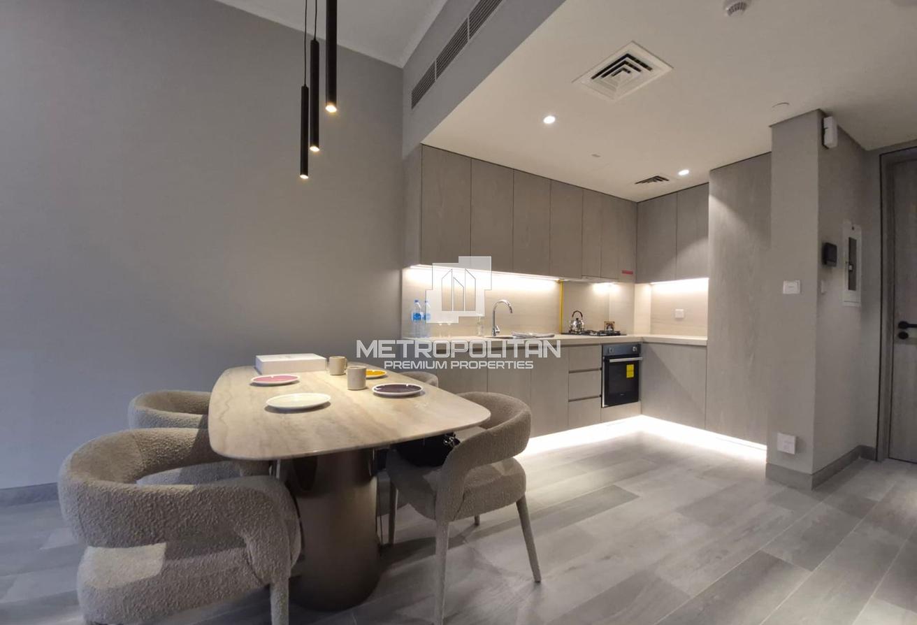 Furnished | Brand New| Spacious | Vacant| Call Now photo 6