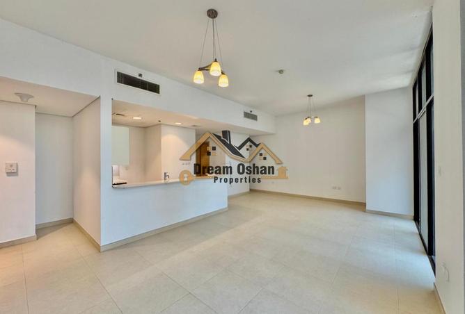 121093353 - Property Image 3