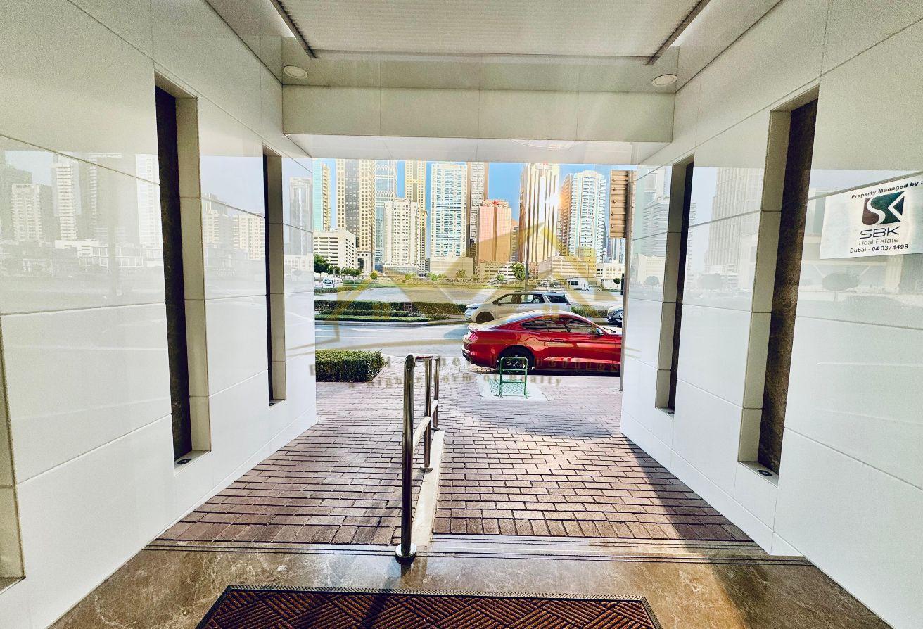 2 BR Apartment | Gym & pool | connectivity to szr photo 16